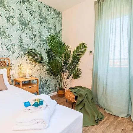 Natural Chic - 15 Min Dall'arena & Garage شقة فيرونا