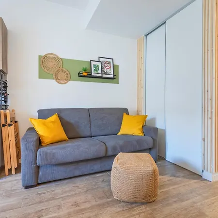 Natural Chic - 15 Min Dall'arena & Garage Апартаменты *